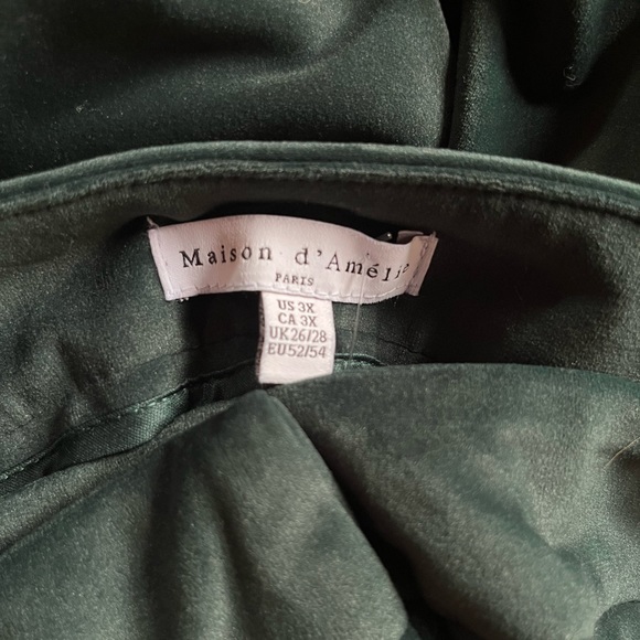 Maison d’Amelie Paris Green Velvet Pants - Picture 4 of 4